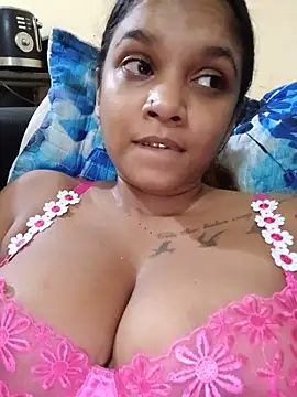 Indianqueen03 online show from June 2026 05:18:01 PM