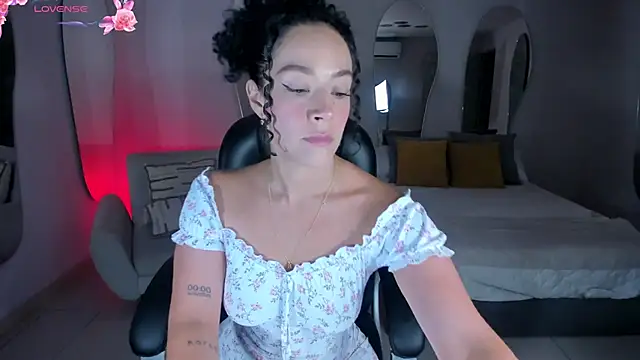 AlessaRomero online show from January 2026 07:49:02 PM