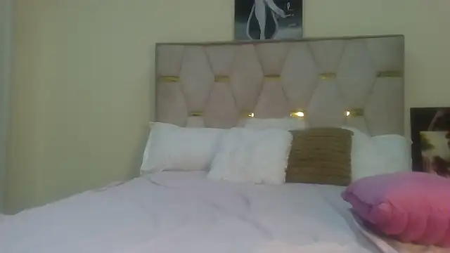 Fine assie online show from February 2025 11:58:02 PM