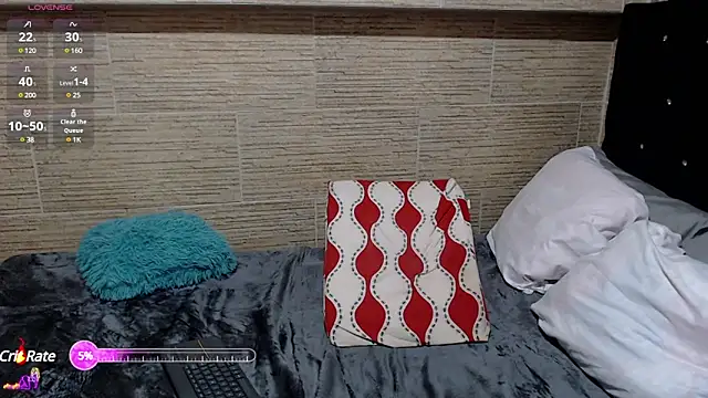 pretty cristal69 online show from February 2025 01:00:01 AM