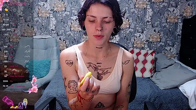 pretty cristal69 online show from June 2026 12:20:01 AM