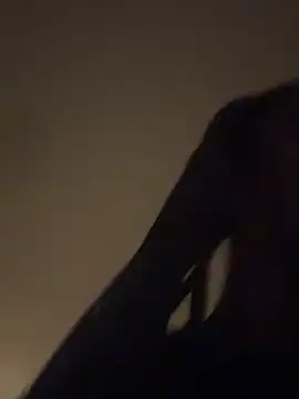 Snapshot of Your_Paris chatting on February 2025 05:05:01 AM Your Paris online show from February 2025 05:05:01 AM