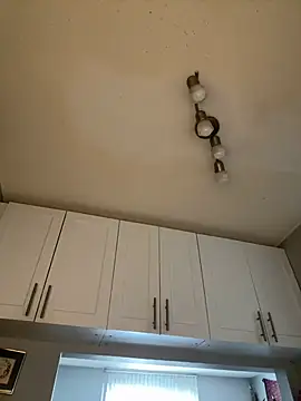 Snapshot of Your_Paris chatting on February 2025 08:49:02 PM Your Paris online show from February 2025 08:49:02 PM