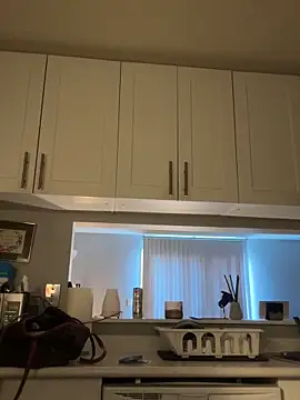 Snapshot of Your_Paris chatting on March 2025 10:16:01 PM Your Paris online show from March 2025 10:16:01 PM