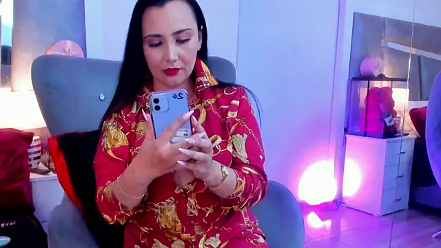 Evangeline Taylorr online show from January 2025 08:01:02 PM