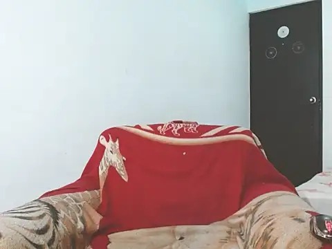 lucydreamm online show from March 2026 09:29:01 PM