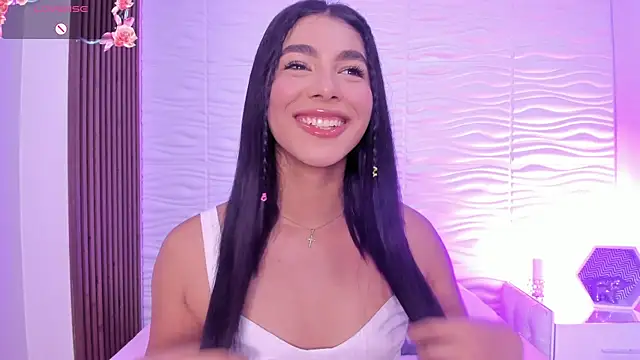 Snapshot of IsabelleFoxx_ chatting on November 2025 09:59:01 PM IsabelleFoxx online show from November 2025 09:59:01 PM