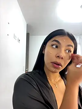 Snapshot of IsabelleFoxx_ chatting on December 2025 09:44:02 PM IsabelleFoxx online show from December 2025 09:44:02 PM