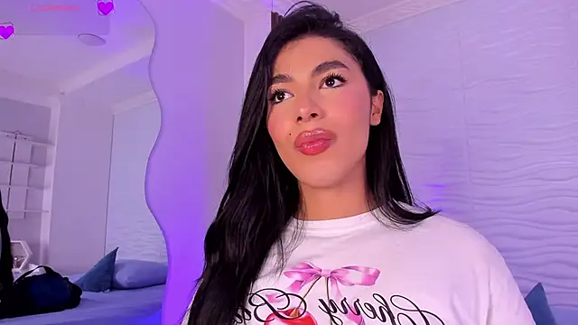 Snapshot of IsabelleFoxx_ chatting on February 2026 09:18:02 PM IsabelleFoxx online show from February 2026 09:18:02 PM