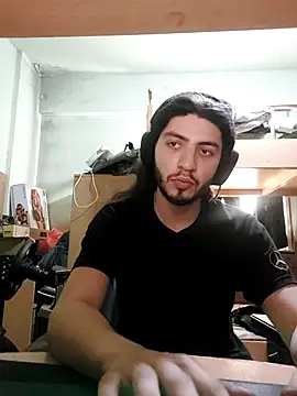 kleineid77 online show from May 2026 01:41:01 PM