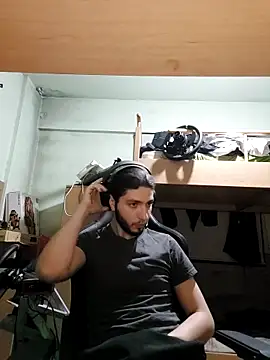 kleineid77 online show from May 2026 06:09:01 PM