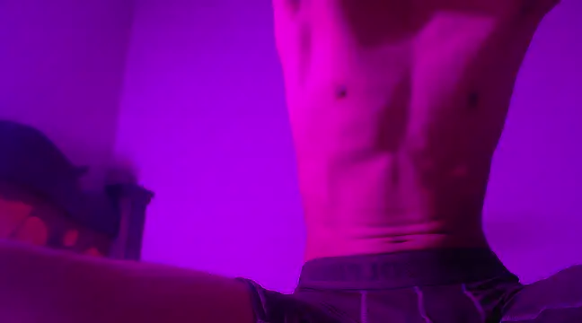 isaaclatino online show from February 2025 05:29:02 AM