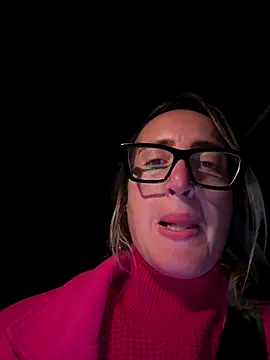 casalinga88 online show from November 2025 05:45:02 PM