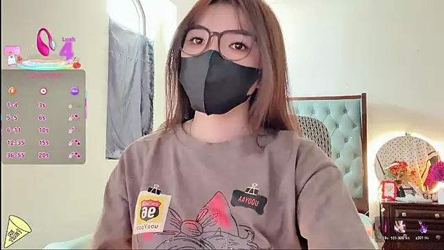 Snapshot of Berrysweet_68 chatting on October 2025 04:35:02 AM Berrysweet 68 online show from October 2025 04:35:02 AM