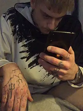 Simboxxx040 online show from January 2025 10:58:01 AM