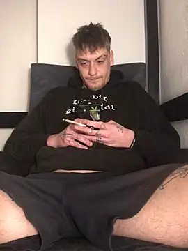 Simboxxx040 online show from March 2025 07:47:01 AM