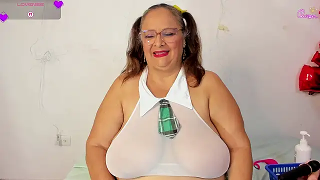 BBW salome online show from April 2026 07:28:01 PM