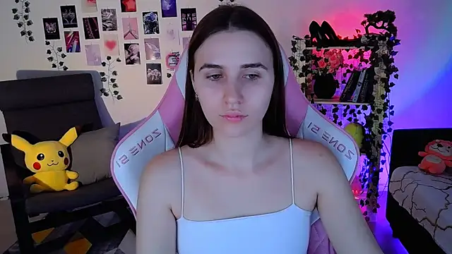 AliceCharmy online show from December 2024 01:22:01 PM