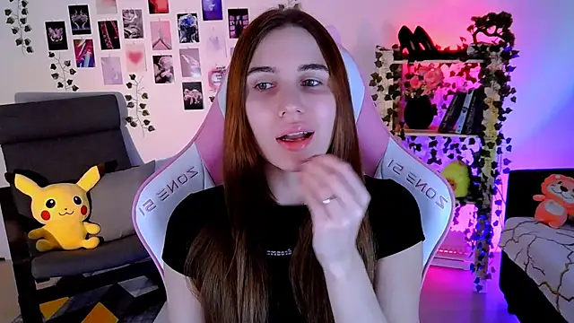 AliceCharmy online show from December 2024 10:58:01 AM