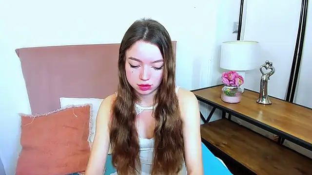 Snapshot of GraceLips chatting on March 2025 11:51:01 AM GraceLips online show from March 2025 11:51:01 AM