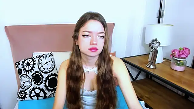 Snapshot of GraceLips chatting on March 2025 06:35:01 AM GraceLips online show from March 2025 06:35:01 AM