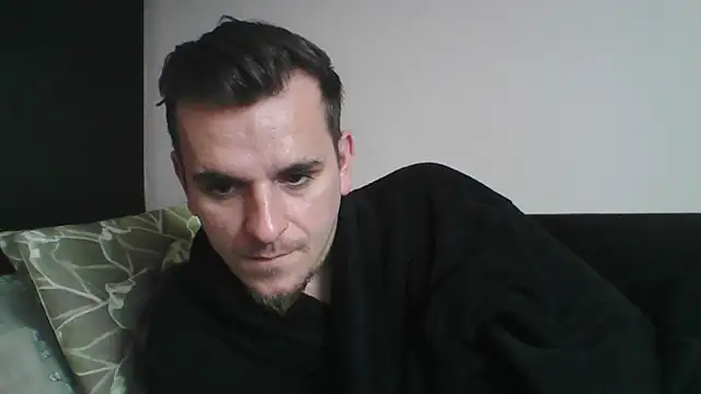 Huge cock22cm online show from February 2025 11:44:02 AM