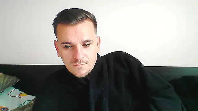 Huge cock22cm online show from October 2025 10:38:01 AM