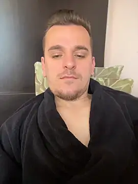 Huge cock22cm online show from May 2026 07:38:01 AM