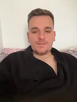 Huge cock22cm online show from May 2026 04:51:01 AM