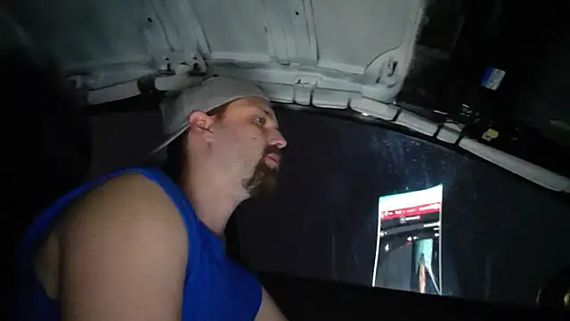 Snapshot of VitaminDrewFl chatting on January 2026 11:45:02 AM VitaminDrewFl online show from January 2026 11:45:02 AM