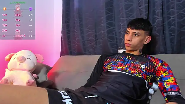 Josep Davies online show from January 2025 03:05:01 AM