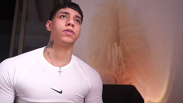 Josep Davies online show from March 2026 01:32:02 AM