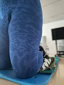 melanny10 online show from January 2025 12:29:01 PM