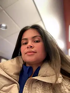 melanny10 online show from January 2026 12:07:02 PM