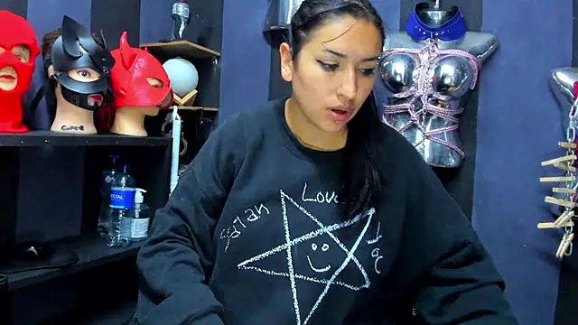 LucyStrike  online show from February 2025 09:43:01 PM