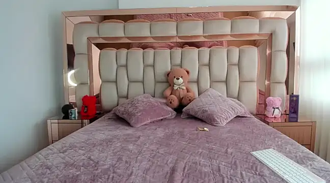 Snapshot of candy-sam28 chatting on February 2025 07:17:01 PM candy-sam28 online show from February 2025 07:17:01 PM