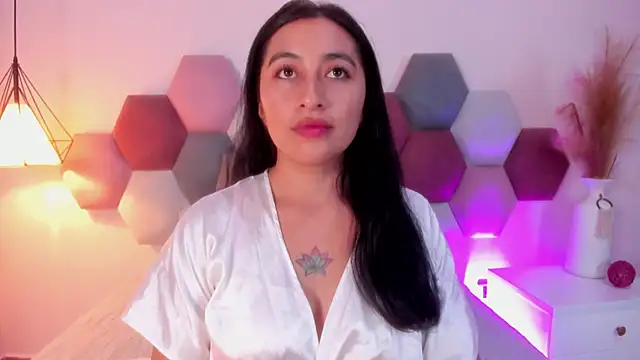 LisaHadwin online show from January 2025 06:24:02 PM