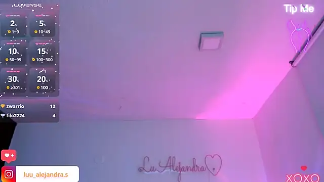 Snapshot of alee_lenoxx chatting on February 2025 09:55:01 AM alee lenoxx online show from February 2025 09:55:01 AM