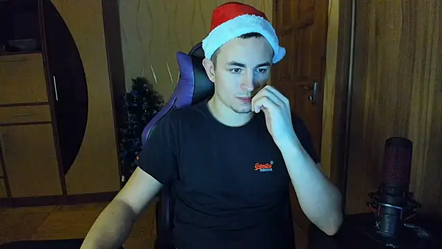 Snapshot of bigmark033 chatting on December 2024 04:50:01 PM bigmark033 online show from December 2024 04:50:01 PM