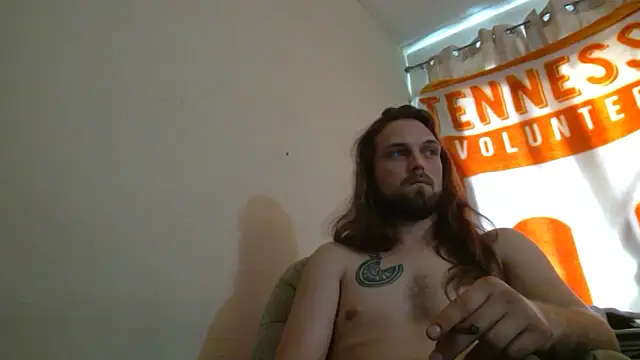 Snapshot of VitaminmanFL chatting on February 2025 01:33:02 PM VitaminmanFL online show from February 2025 01:33:02 PM