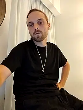 Snapshot of VitaminmanFL chatting on September 2025 11:26:02 PM VitaminmanFL online show from September 2025 11:26:02 PM