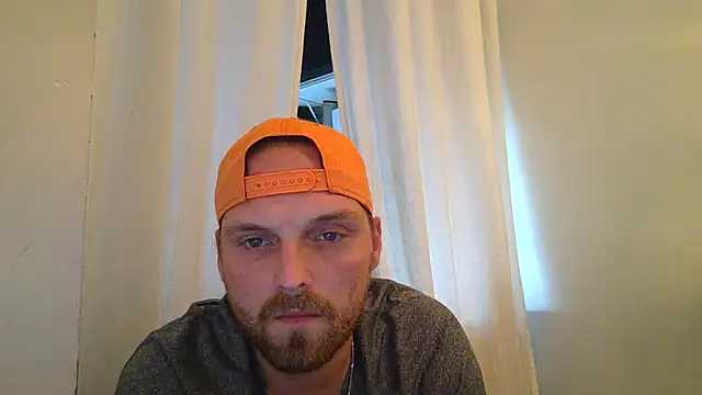 Snapshot of VitaminmanFL chatting on October 2025 12:33:01 AM VitaminmanFL online show from October 2025 12:33:01 AM