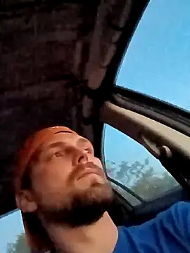 Snapshot of VitaminmanFL chatting on October 2025 11:21:01 AM VitaminmanFL online show from October 2025 11:21:01 AM