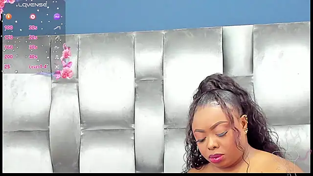 Snapshot of CamilaBenitez chatting on March 2026 10:53:01 AM CamilaBenitez online show from March 2026 10:53:01 AM