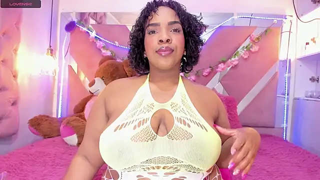 Scarlett-Bonnet online show from December 2024 04:08:02 AM