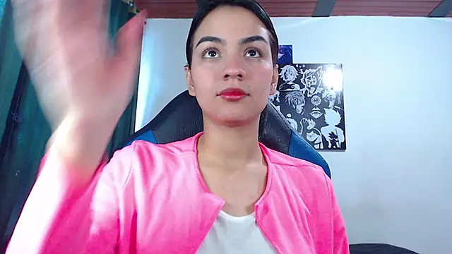 Ariel Zeo1 online show from December 2024 06:45:01 PM