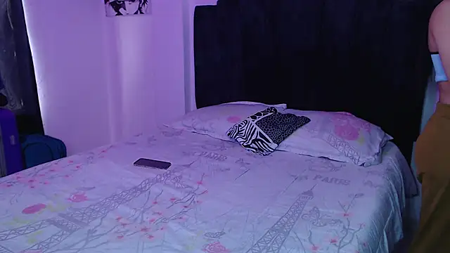 Ariel Zeo1 online show from July 2026 07:42:01 PM