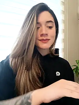 Snapshot of maliciaworld chatting on February 2025 05:04:02 PM maliciaworld online show from February 2025 05:04:02 PM