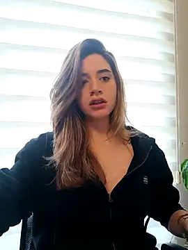 Snapshot of maliciaworld chatting on March 2025 05:06:02 PM maliciaworld online show from March 2025 05:06:02 PM