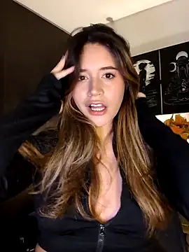 Snapshot of maliciaworld chatting on October 2025 01:39:02 AM maliciaworld online show from October 2025 01:39:02 AM